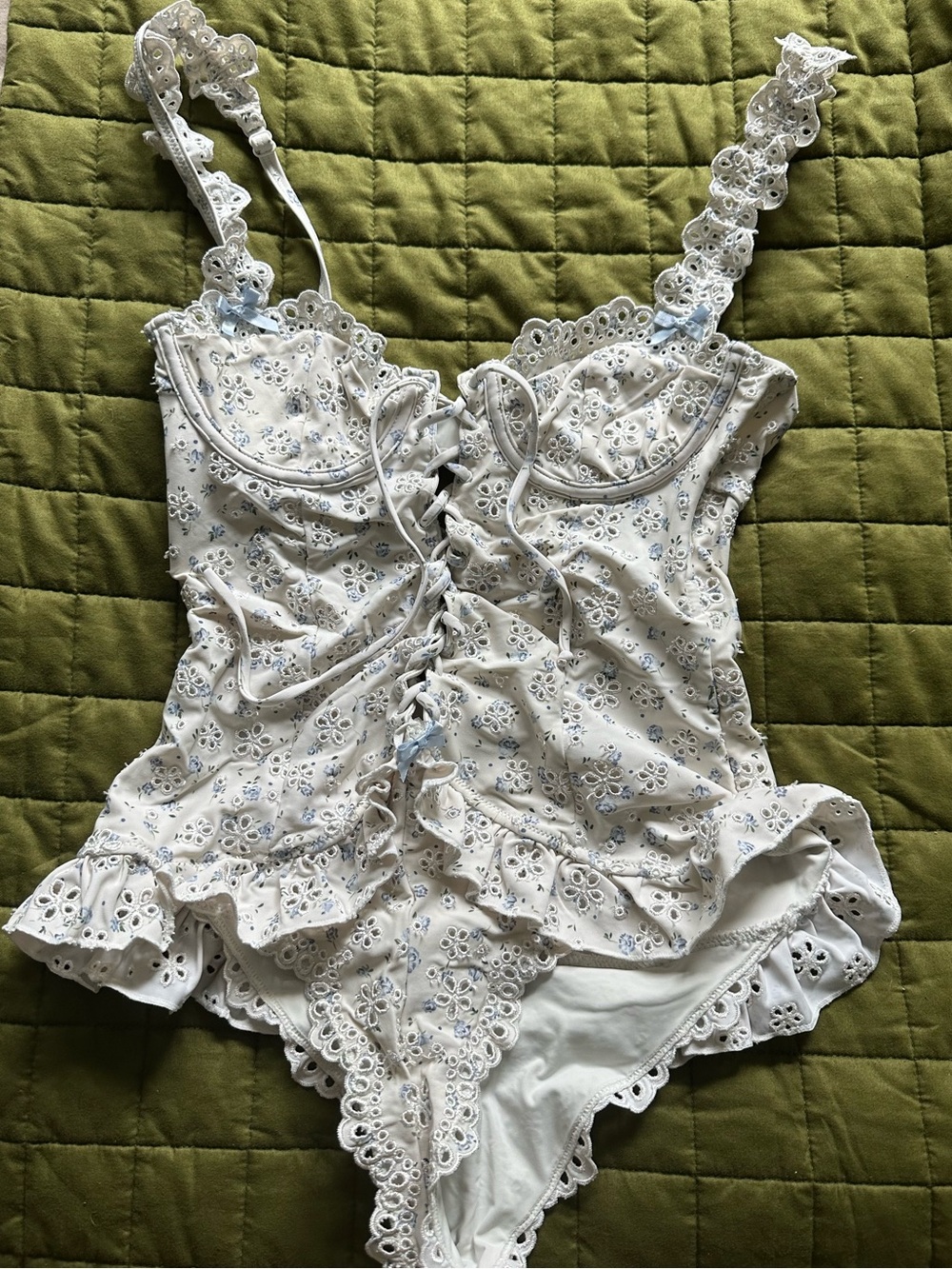 For Love and Lemons Daisy Frill One Piece Swimsuit Size Small in Vintage Cream - Picture 2 of 5